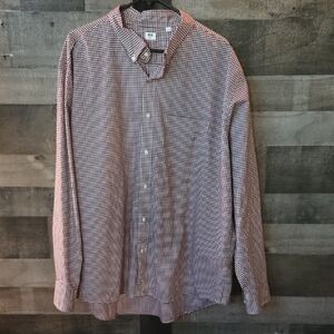 Uniqlo Men's Maroon and White Checkered Button Down Shirt 3x